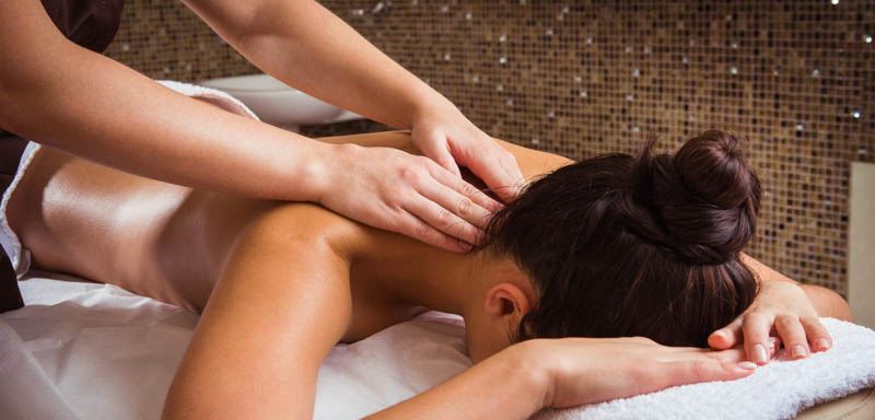 sandwich body massage in fort